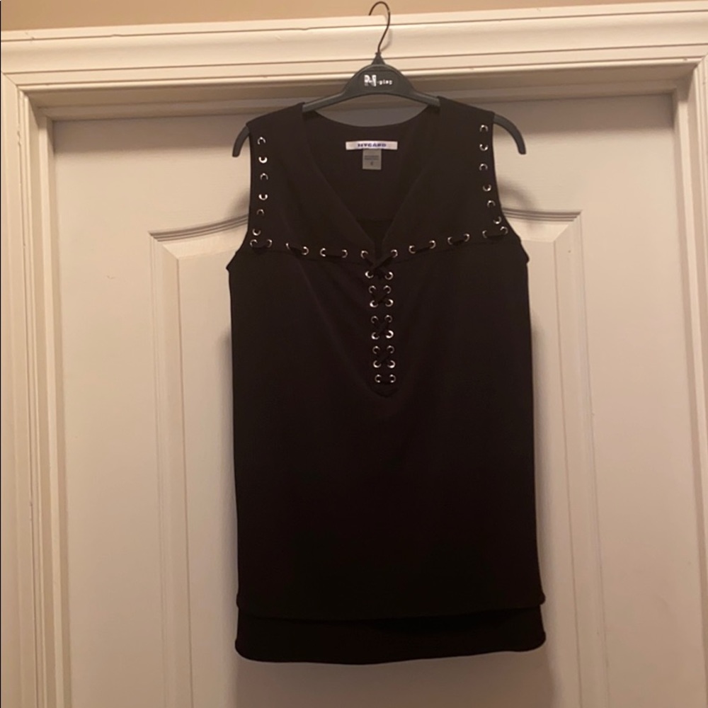 nygard sleeveless blouse/tank top
